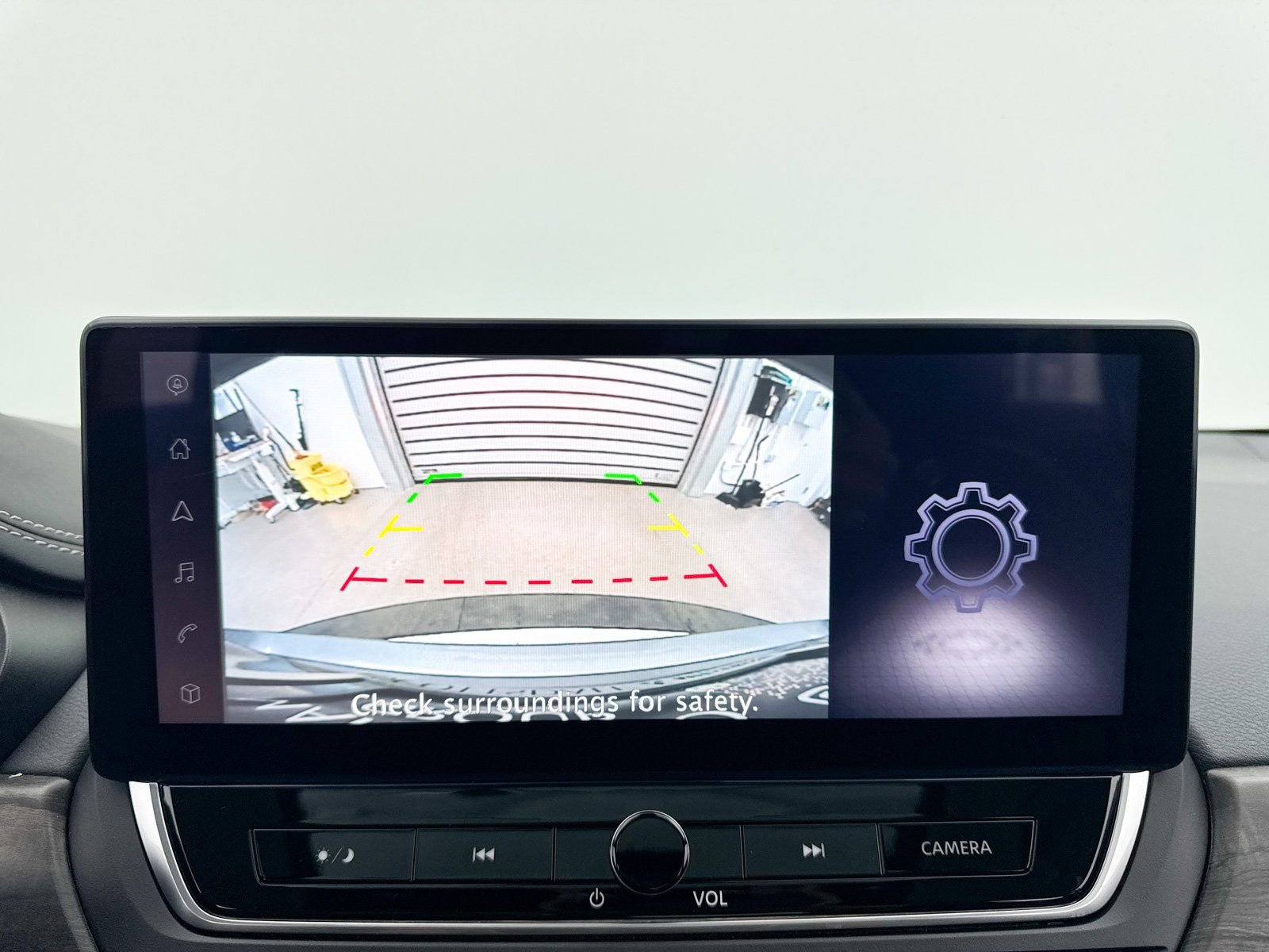 Used 2024 Nissan Altima 2.5 SV w/ SV Premium Package image 7