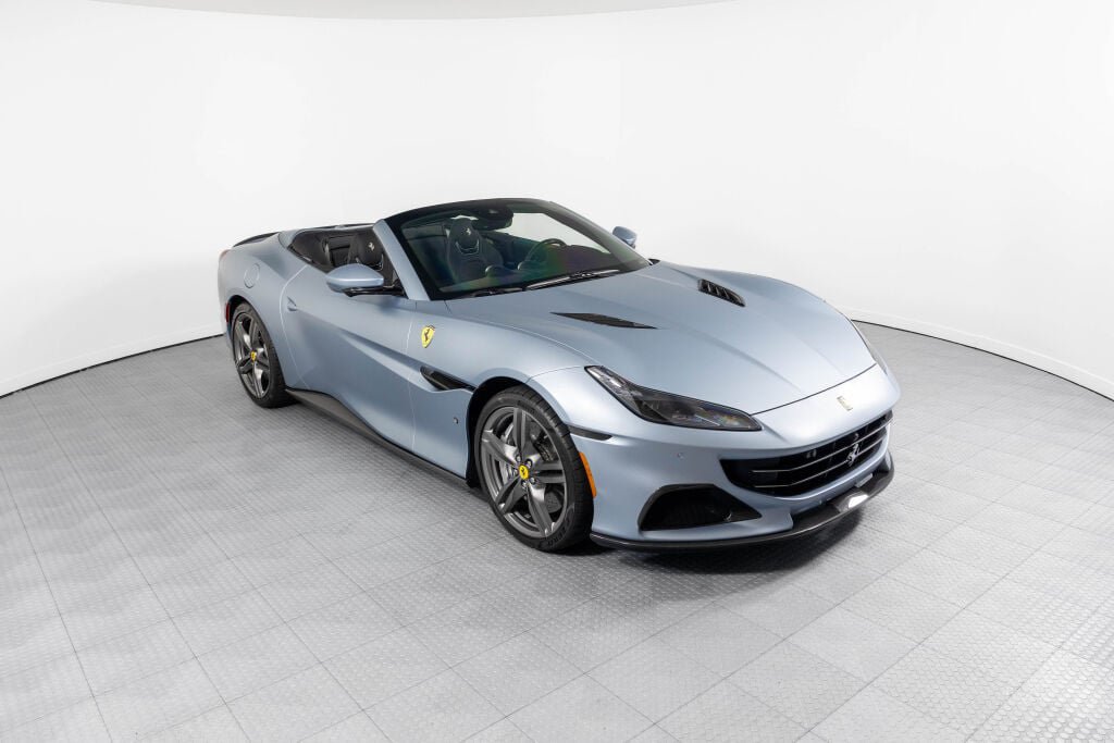 Certified 2023 Ferrari Portofino M RWD image 8