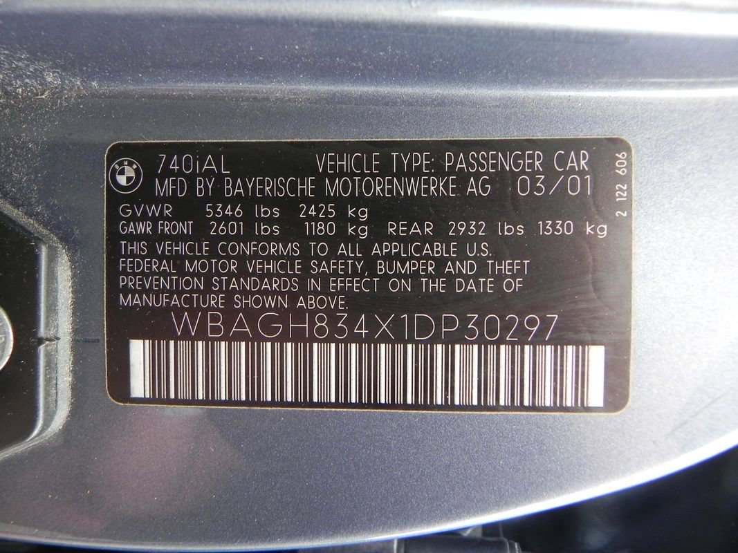 Used 2001 BMW 740iL RWD image 25
