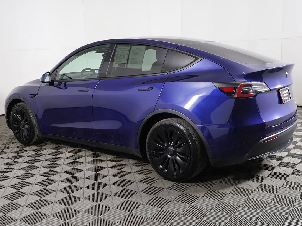 Used 2020 Tesla Model Y Long Range image 14