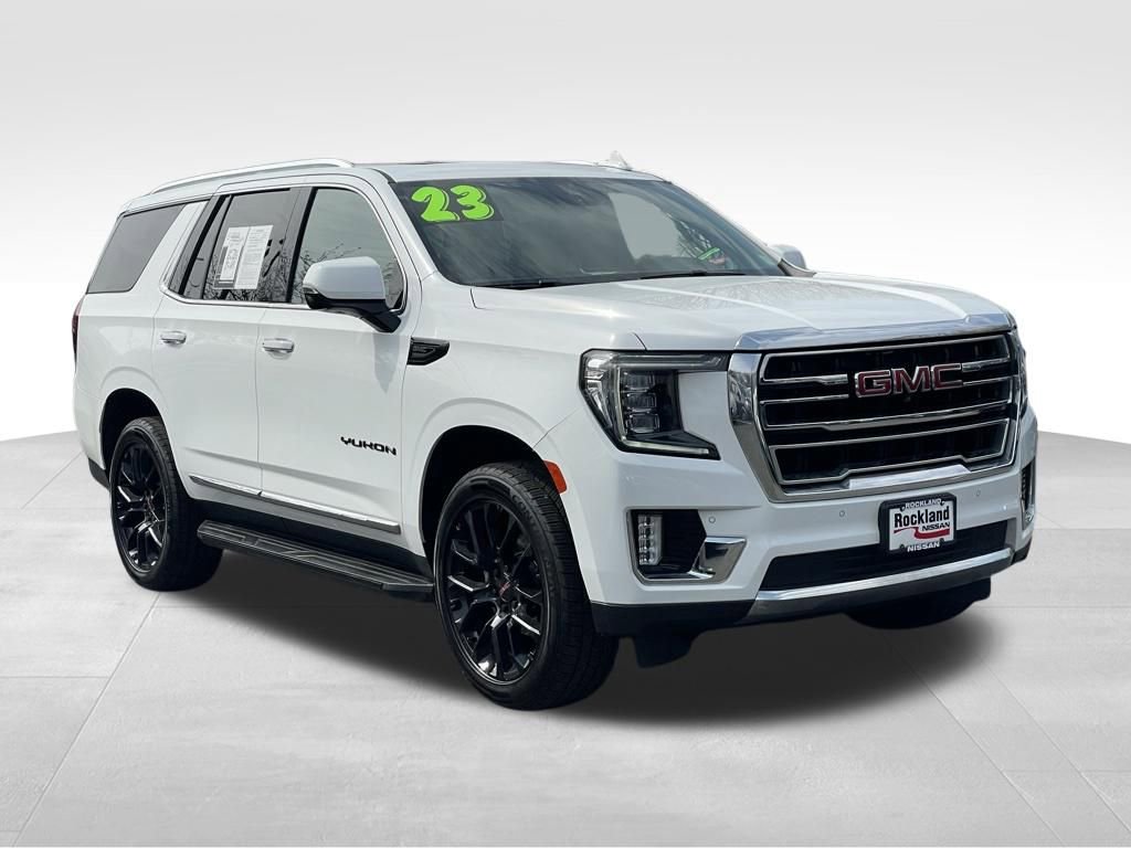 Used 2023 GMC Yukon SLT w/ SLT Premium Package AWD/4WD image 3