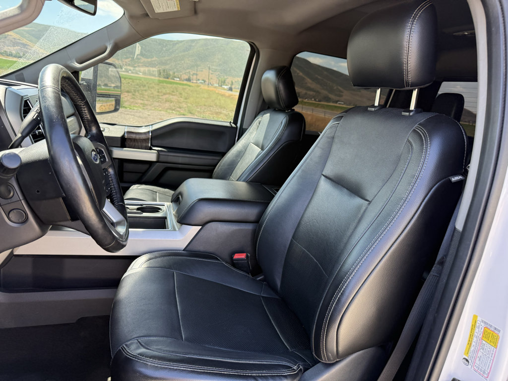 Used 2018 Ford F350 Lariat w/ Lariat Ultimate Package AWD/4WD image 17