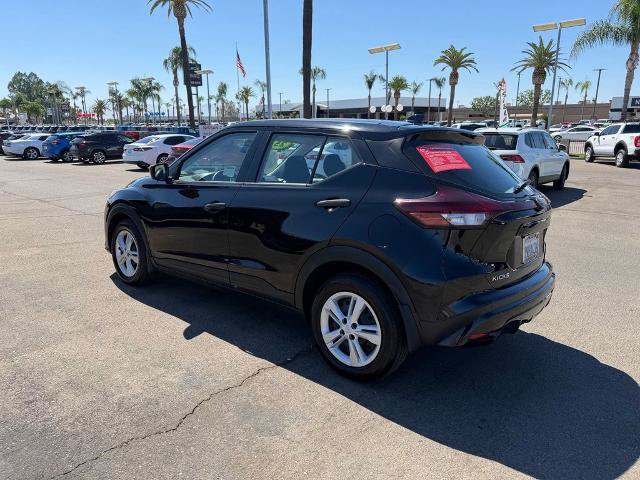 Certified 2025 Nissan Kicks Play S FWD image 4