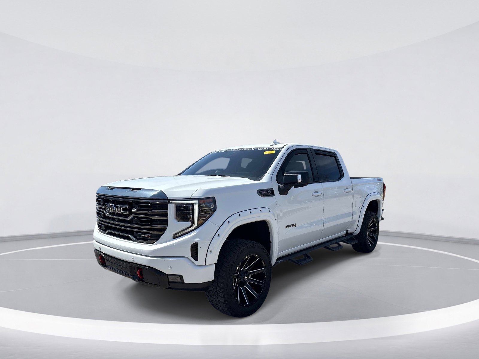 Used 2022 GMC Sierra 1500 AT4 w/ AT4 Premium Package image 3