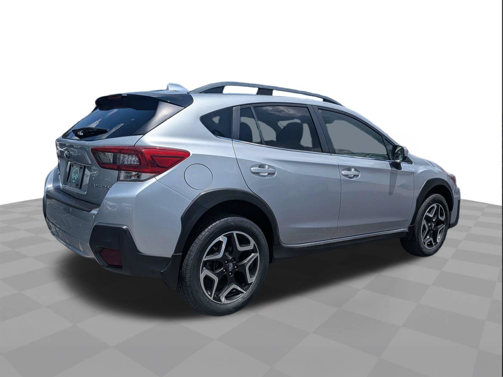 Used 2020 Subaru Crosstrek 2.0i Limited w/ Moonroof Package w/Navigation AWD/4WD image 3