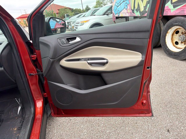 Used 2019 Ford Escape SEL AWD/4WD image 31