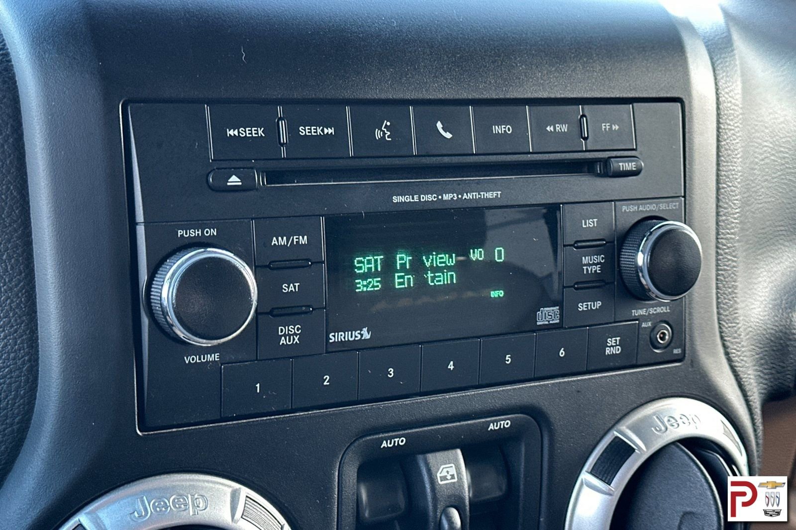 Used 2013 Jeep Wrangler Unlimited Sahara w/ Connectivity Group image 22