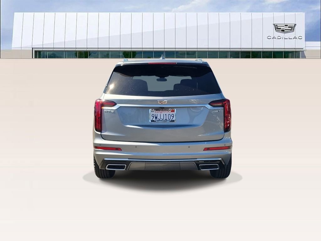 Used 2025 Cadillac XT6 Luxury image 7