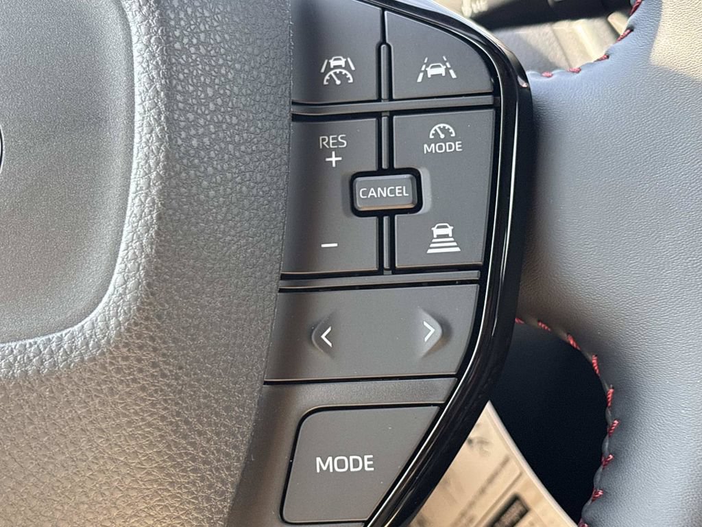 New 2026 Toyota Prius Plug-In Hybrid FWD image 32