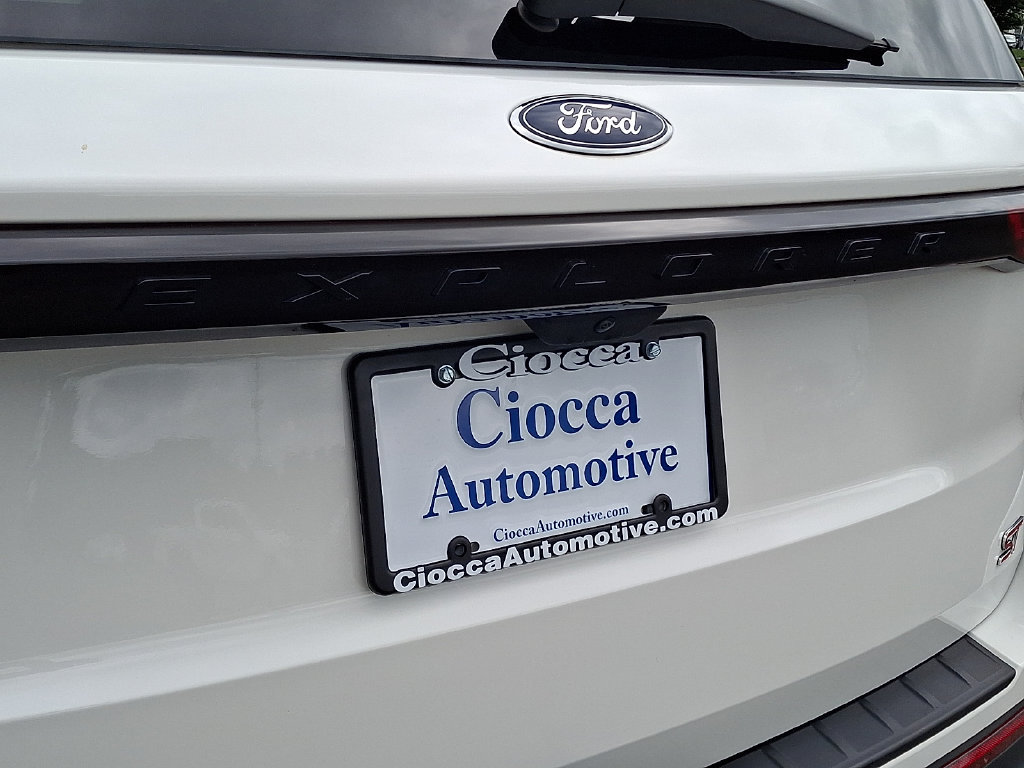 Certified 2025 Ford Explorer ST AWD/4WD image 34