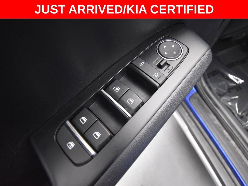 Used 2022 Kia Soul X-Line image 13