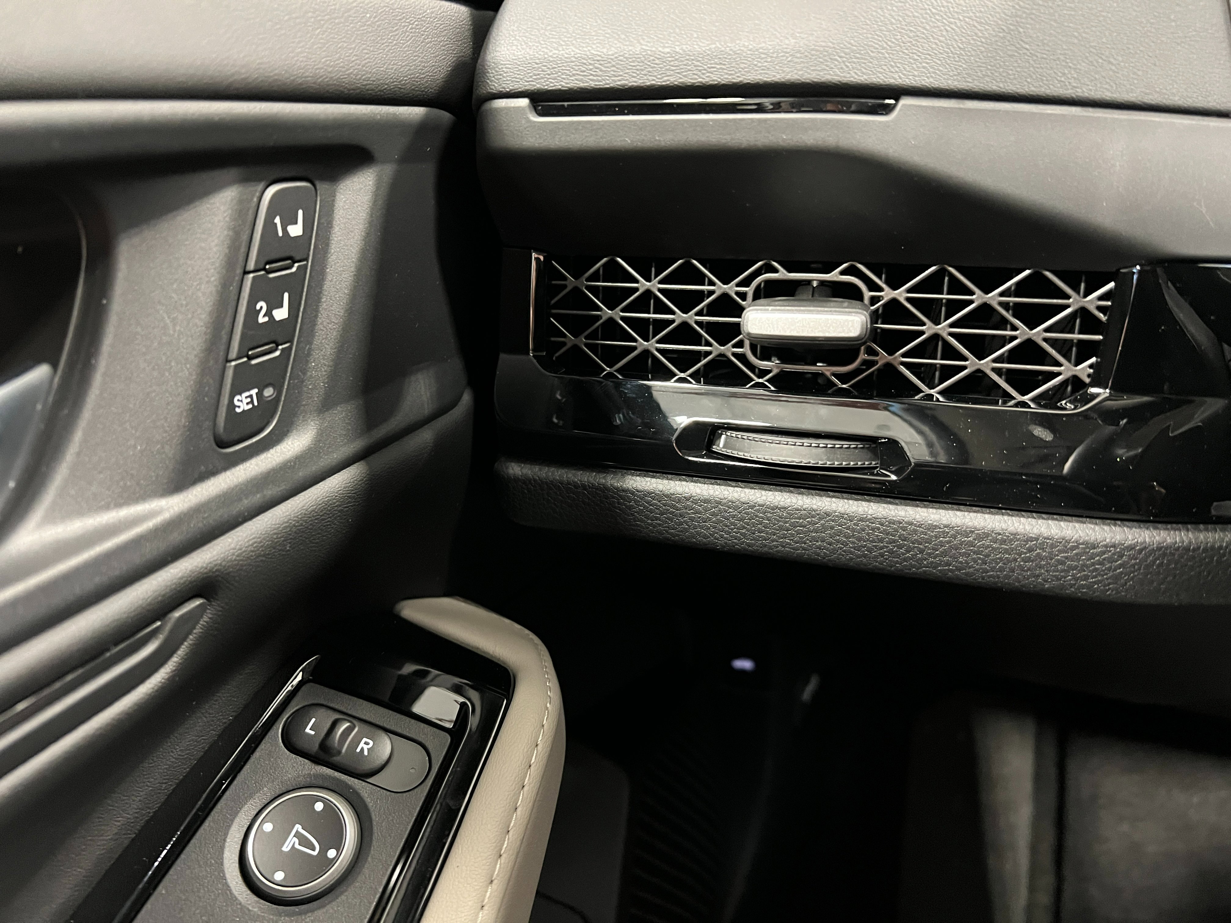 New 2025 Honda Accord Touring image 18