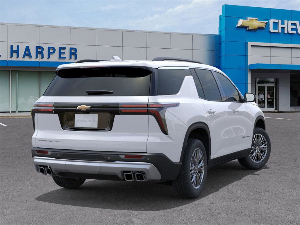 New 2025 Chevrolet Traverse LT w/ Driver Confidence Package image 4