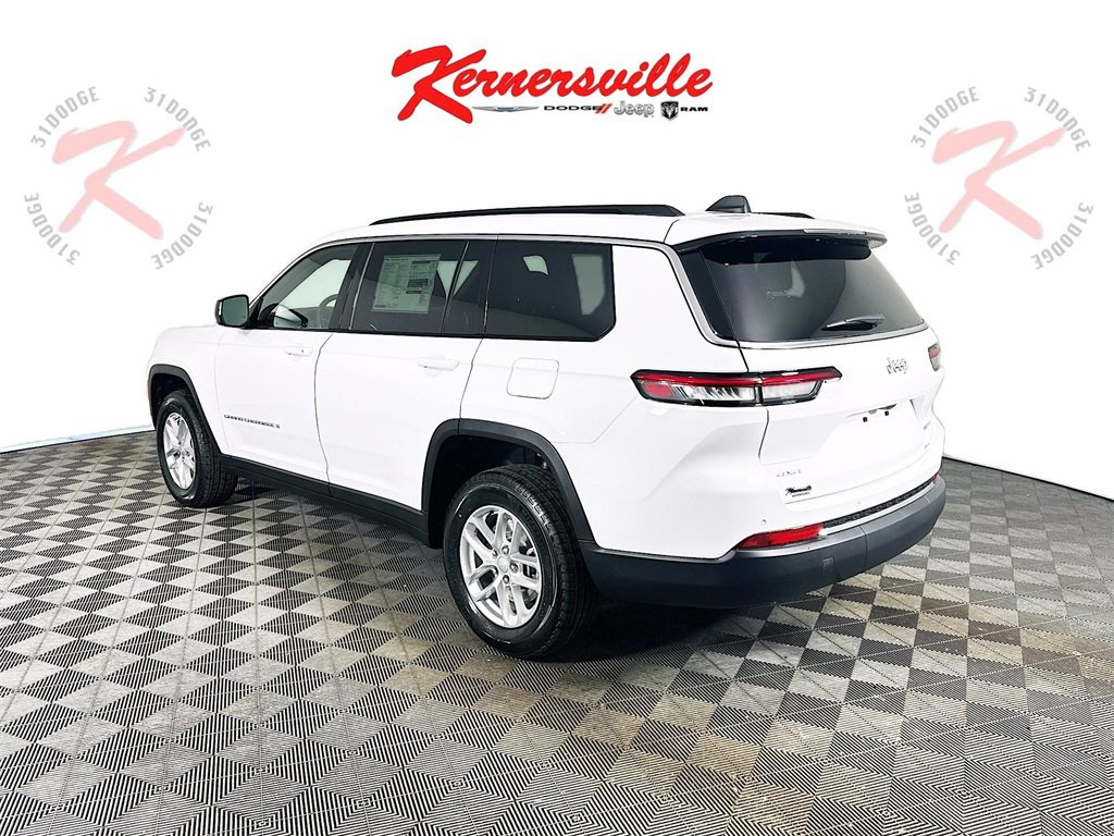 New 2026 Jeep Grand Cherokee L Laredo image 5