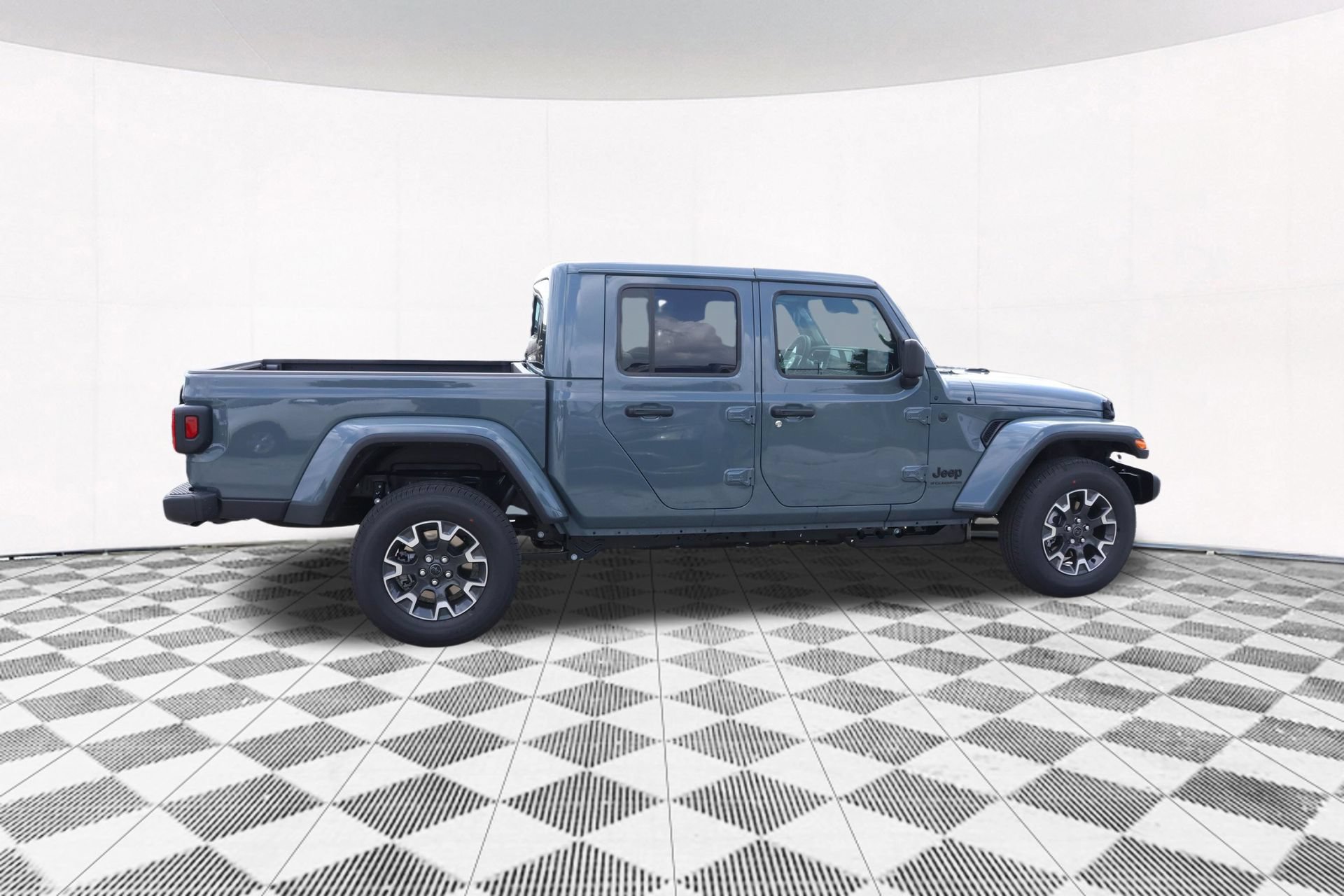 New 2026 Jeep Gladiator Sport AWD/4WD image 11