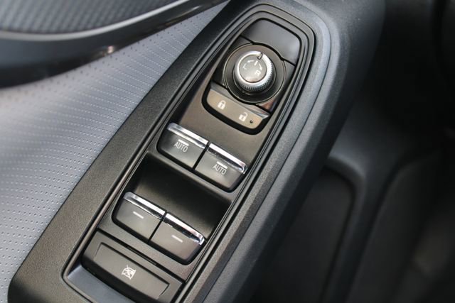 Used 2023 Subaru Crosstrek 2.5i Limited image 28