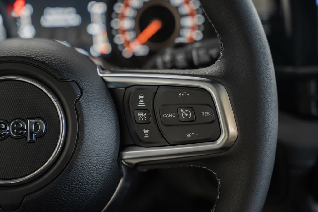 New 2026 Jeep Wrangler Unlimited Sahara AWD/4WD image 29