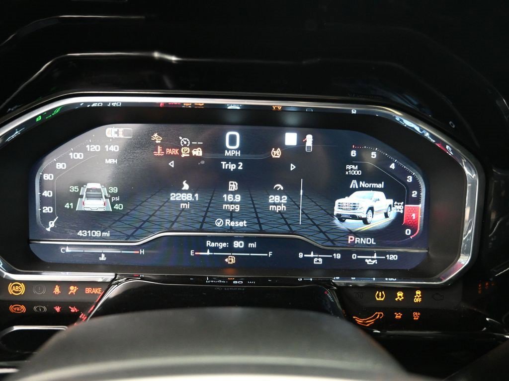 Certified 2025 GMC Sierra 1500 SLT image 15