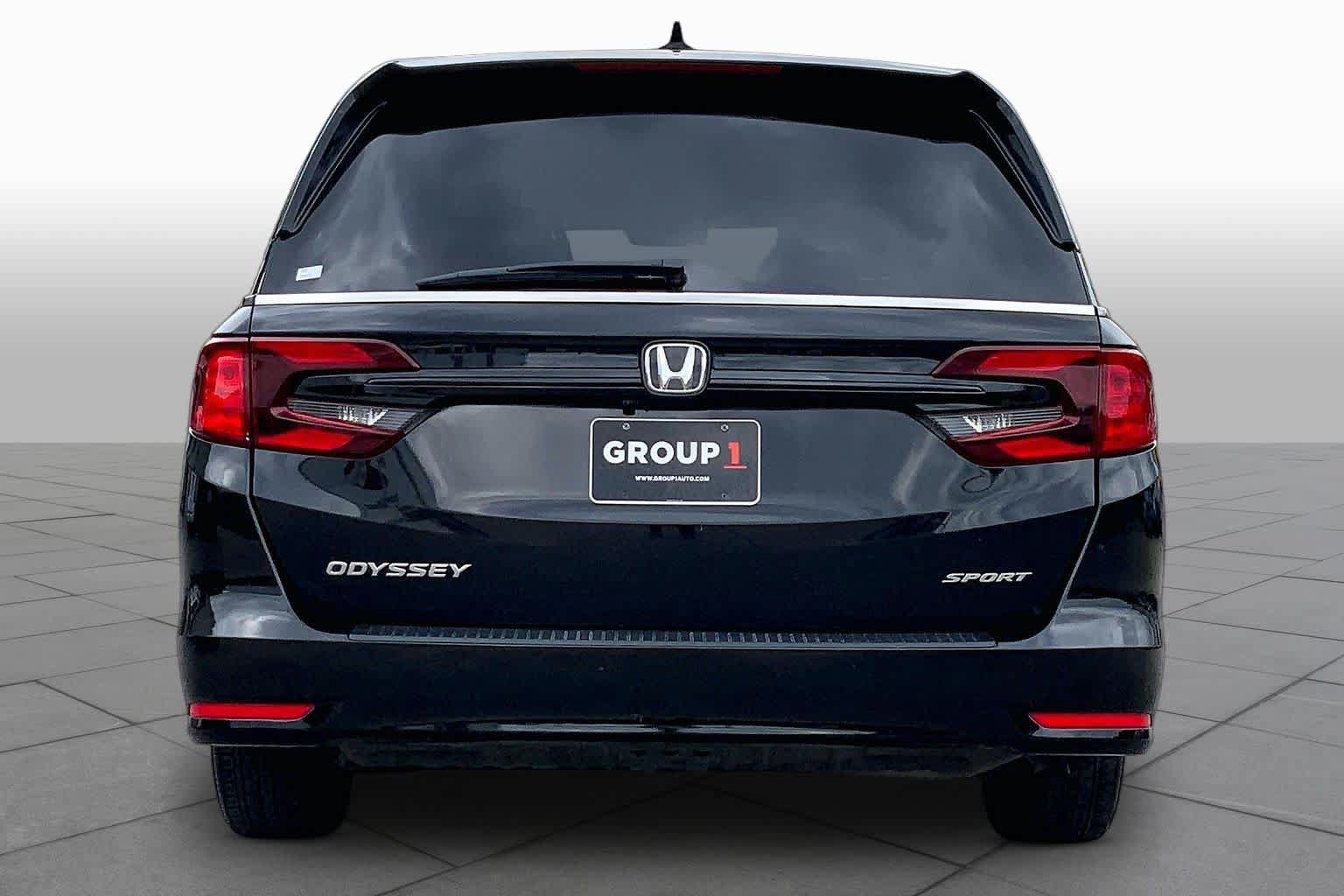 Used 2023 Honda Odyssey Sport image 5