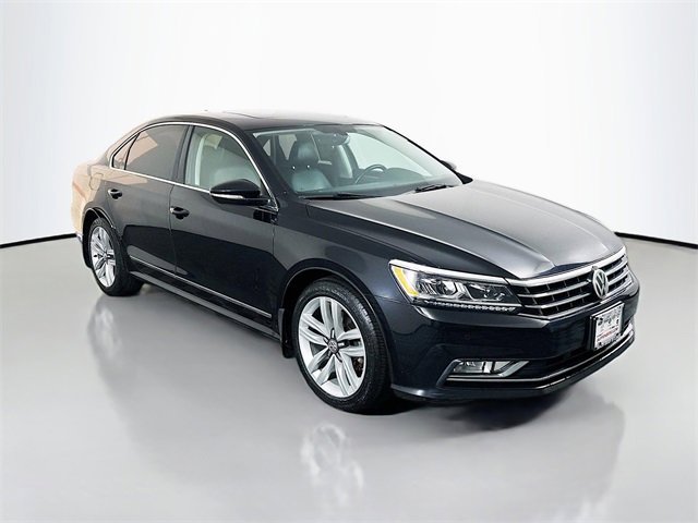 Used 2017 Volkswagen Passat 1.8T SE