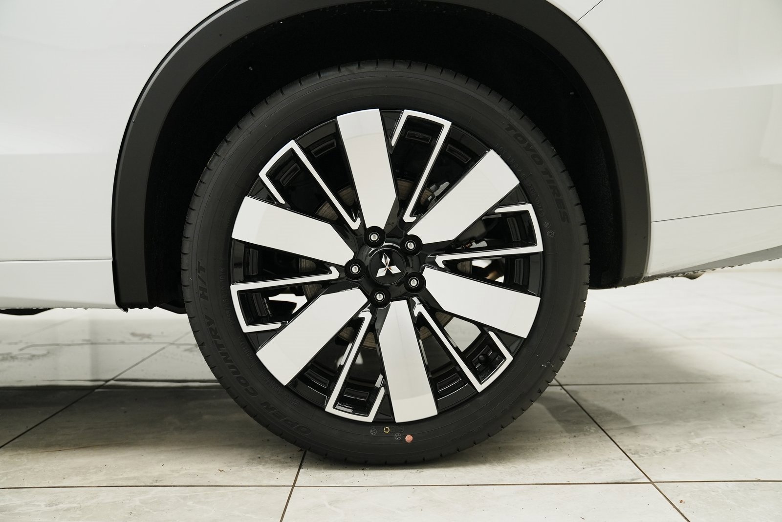 New 2025 Mitsubishi Outlander SEL image 41