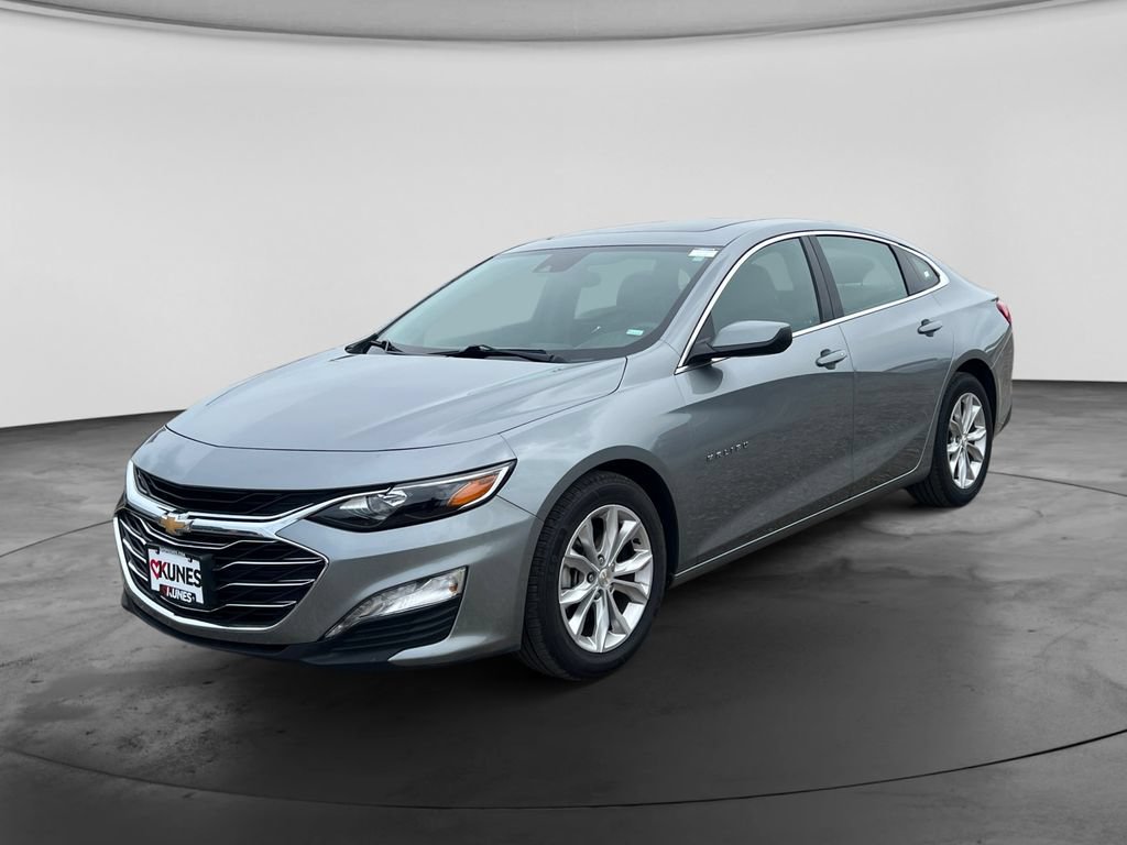 Used 2024 Chevrolet Malibu LT FWD image 3