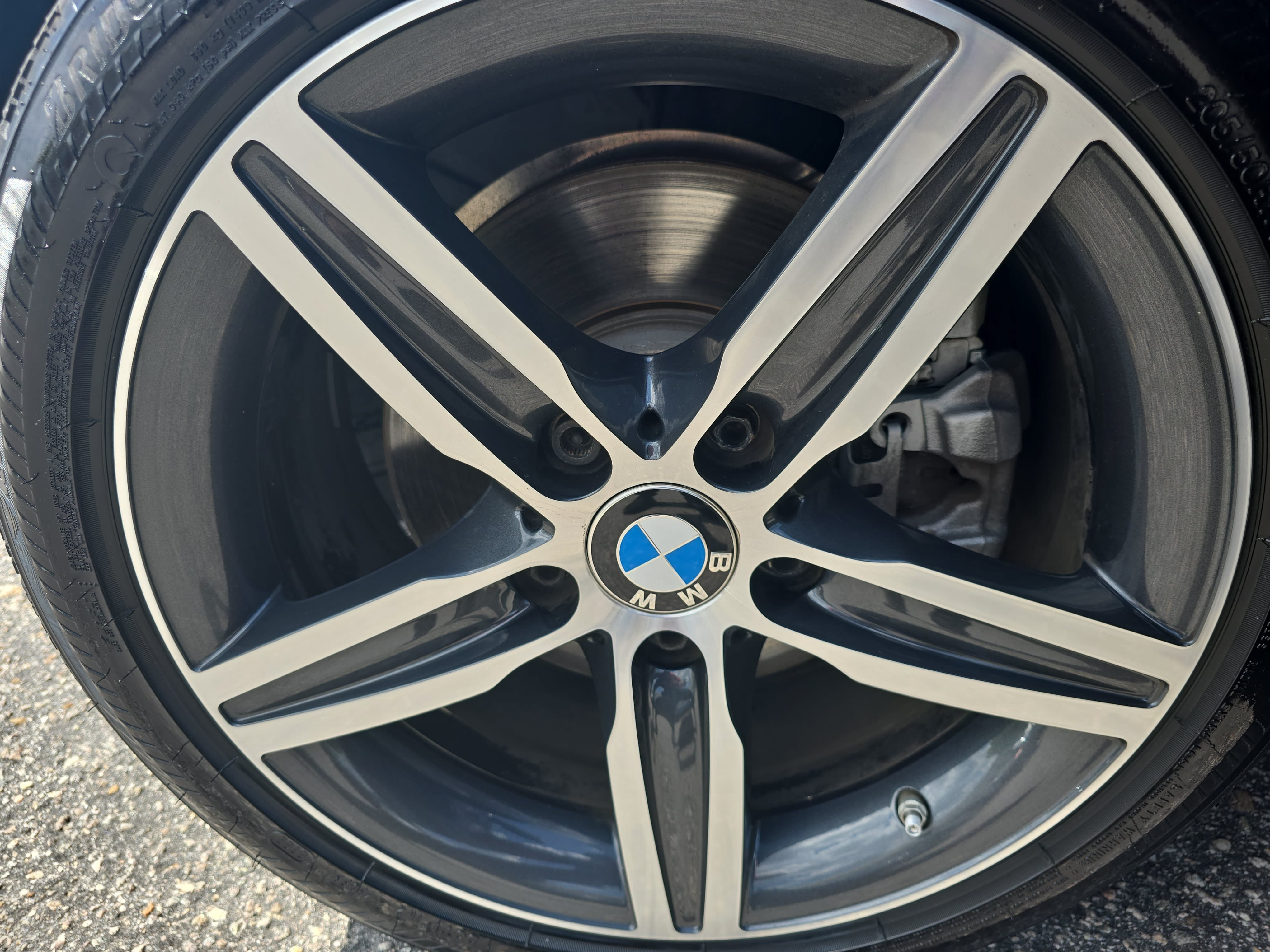 Used 2017 BMW 230i Convertible RWD image 35