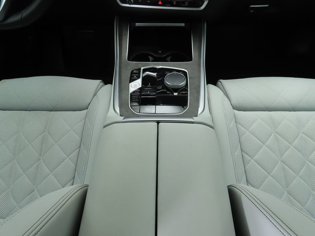 Certified 2024 BMW X5 xDrive40i w/ Premium Package image 16