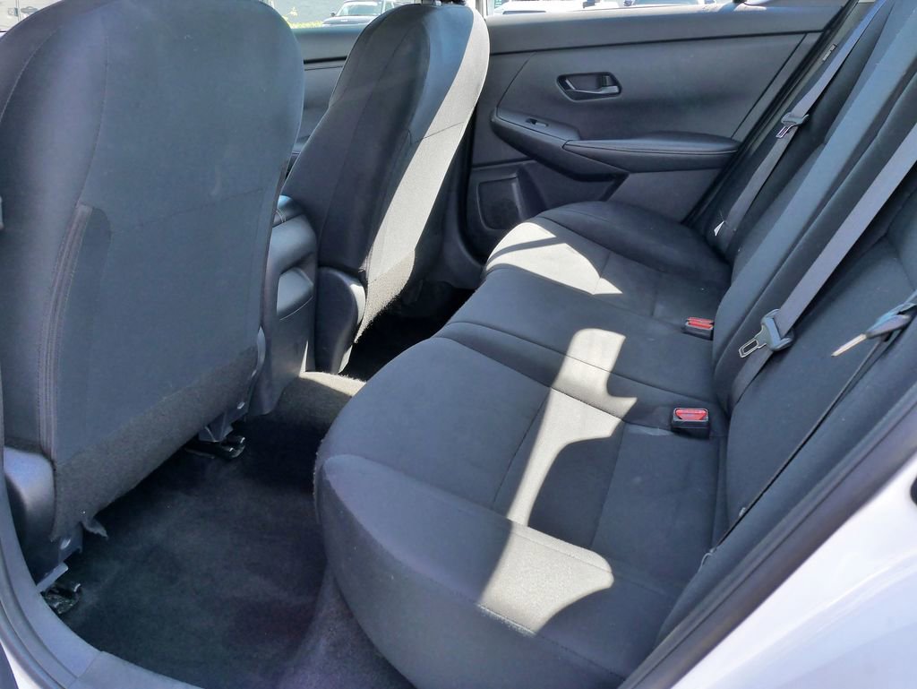 Used 2024 Nissan Sentra S FWD image 17