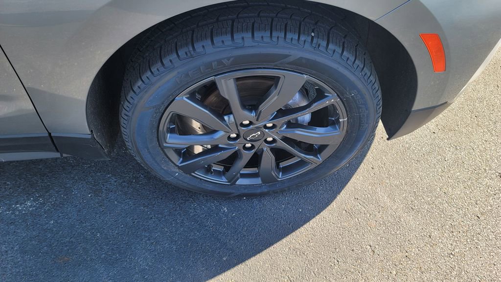 Used 2023 Chevrolet Equinox RS FWD image 15