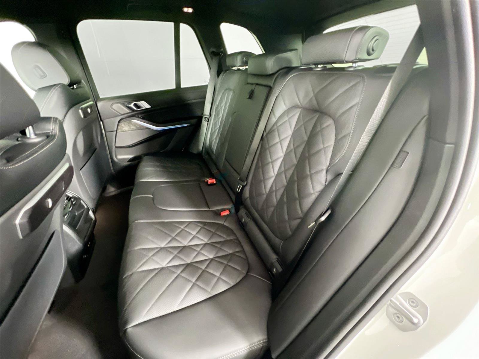 New 2026 BMW X5 xDrive50e AWD/4WD image 25
