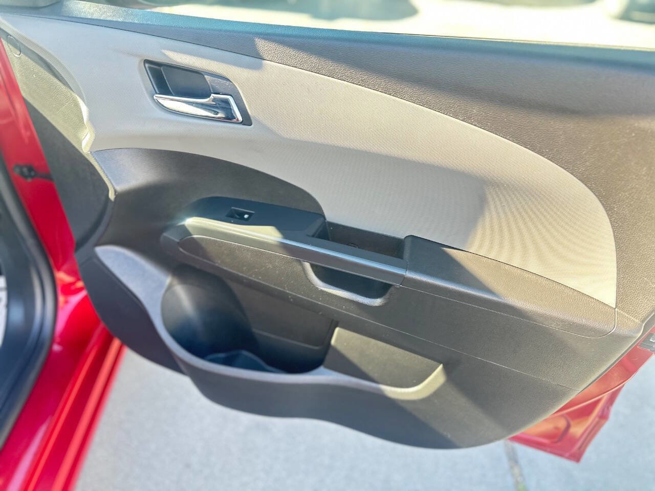 Used 2012 Chevrolet Sonic LTZ FWD image 16