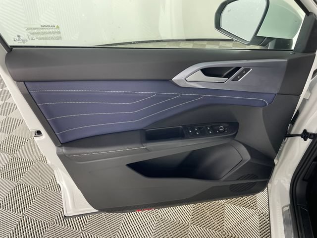 New 2026 Volkswagen Taos SEL AWD/4WD image 14