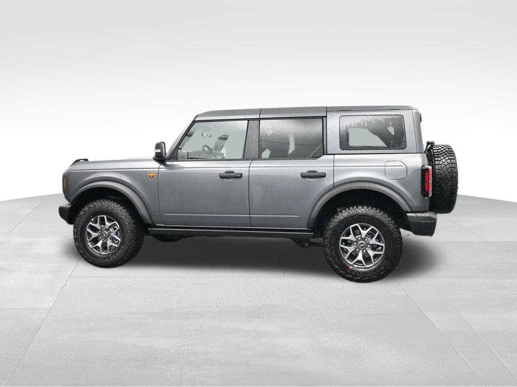 New 2025 Ford Bronco Badlands image 5