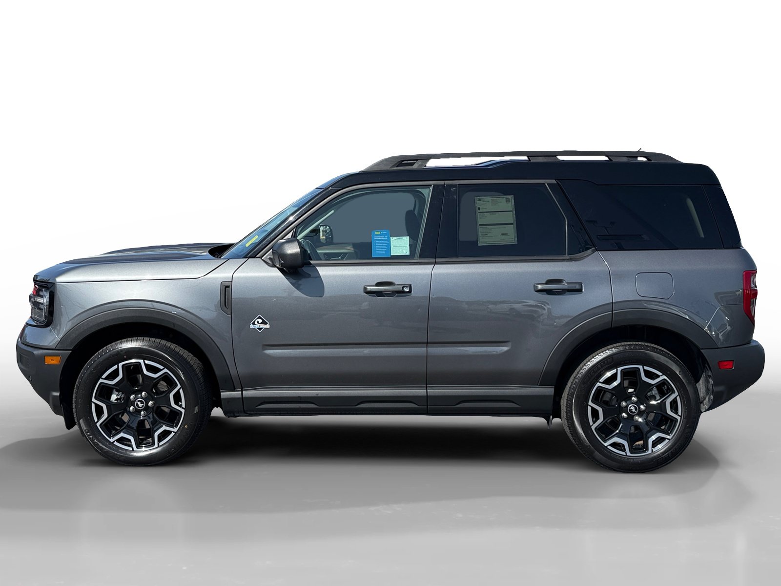 Certified 2025 Ford Bronco Sport Outer Banks w/ Outer Banks Tech Package+ AWD/4WD image 2