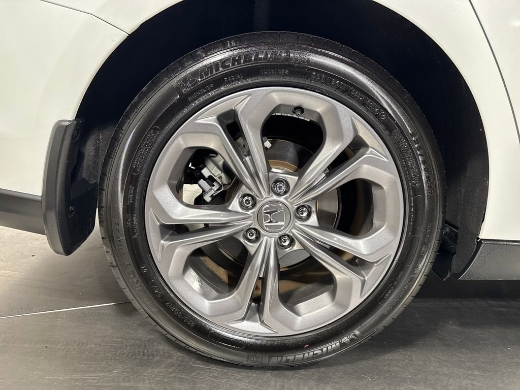 Certified 2024 Honda Accord EX image 28