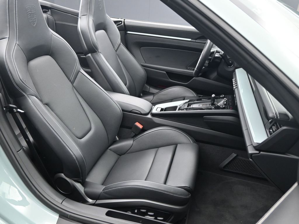 New 2025 Porsche 911 Carrera RWD image 11