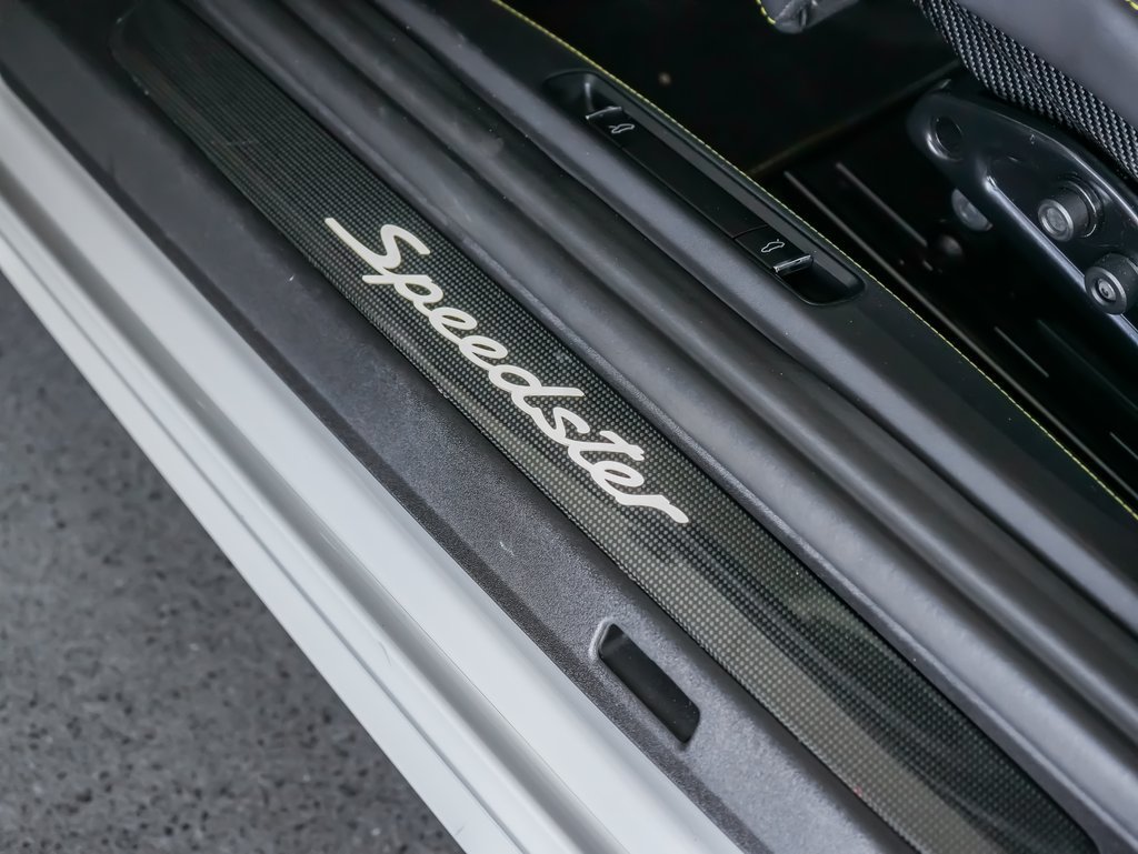 Certified 2019 Porsche 911 Speedster RWD image 14