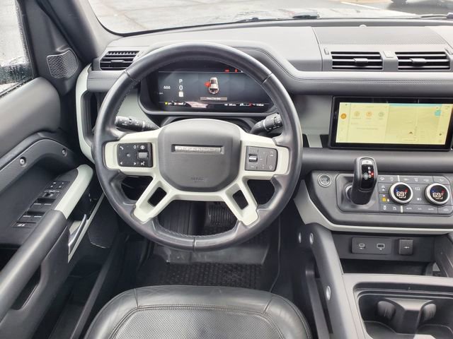 Used 2024 Land Rover Defender 110 S image 13