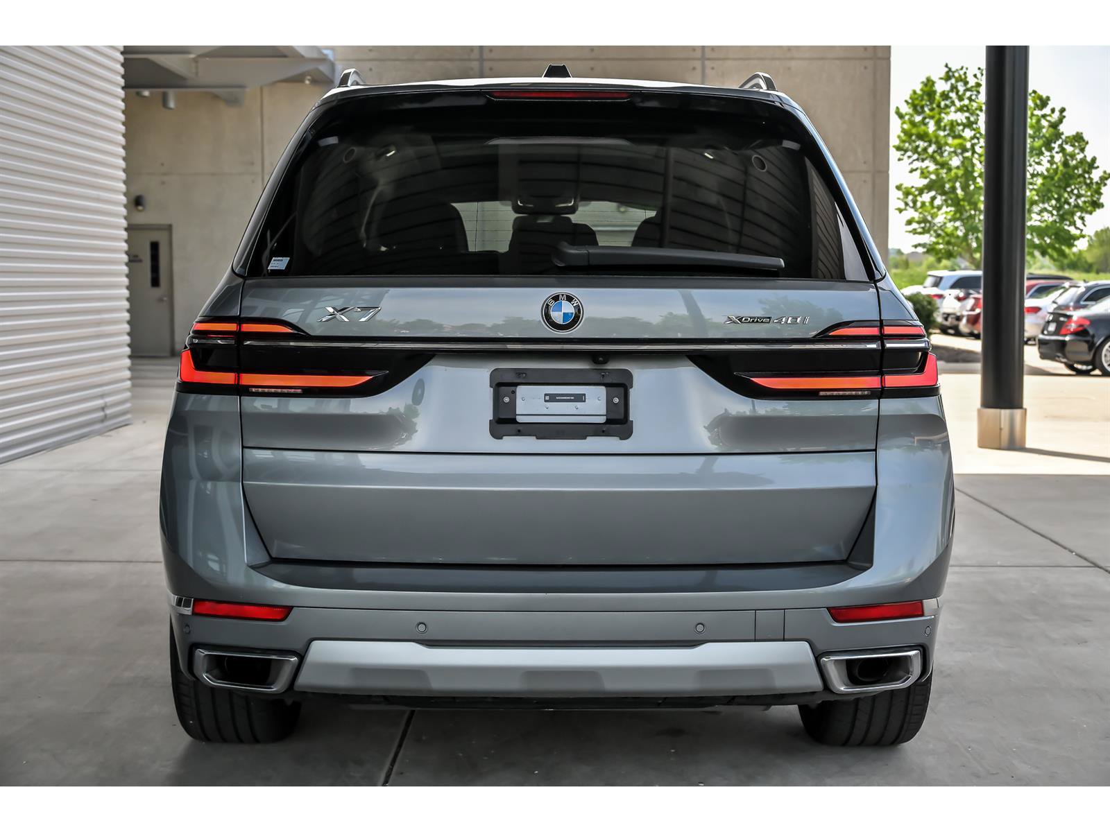 Used 2025 BMW X7 xDrive40i AWD/4WD image 7