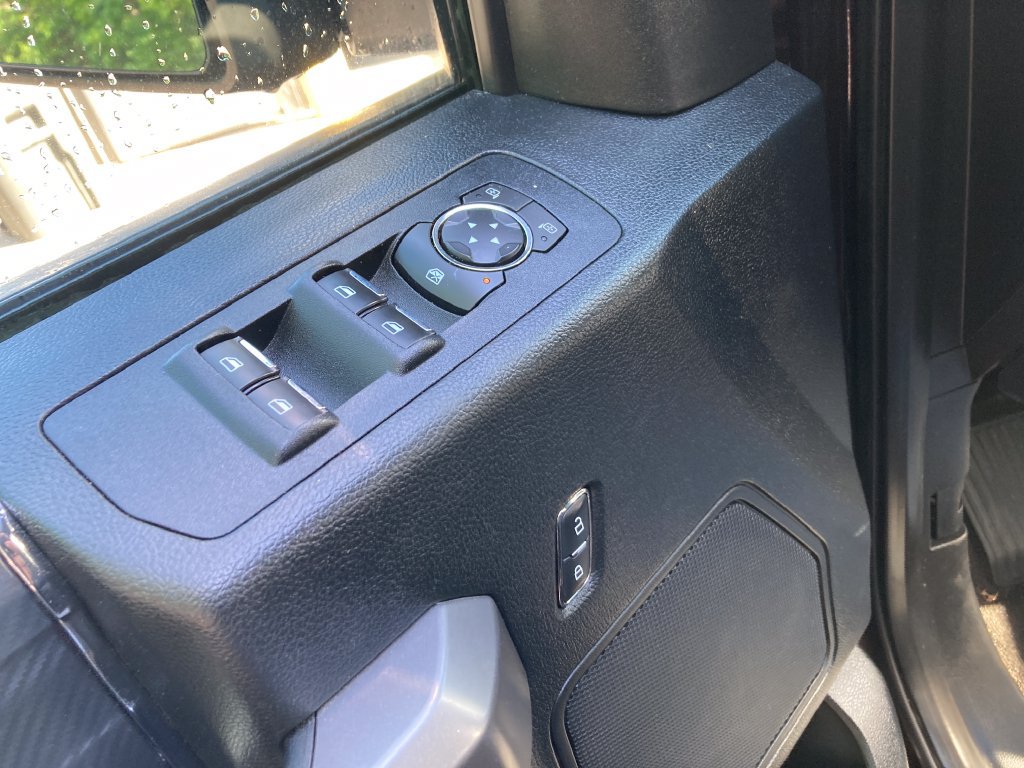 Used 2019 Ford F150 XLT w/ Equipment Group 302A Luxury AWD/4WD image 14