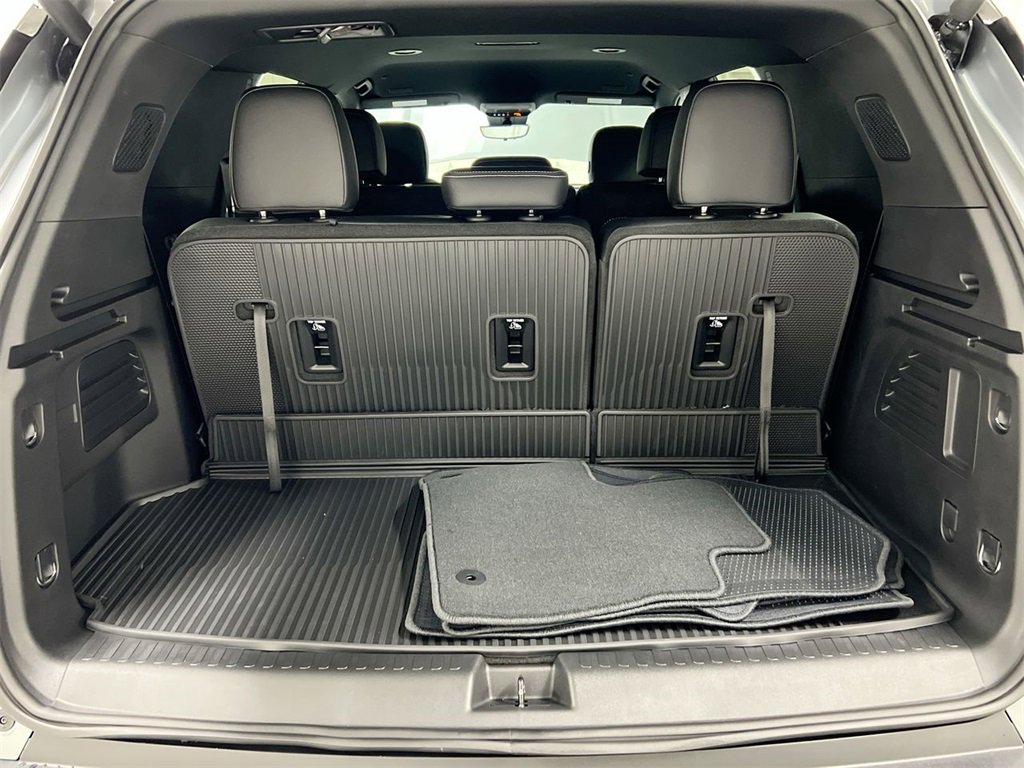 New 2026 Chevrolet Traverse LT w/ Driver Confidence Package image 24
