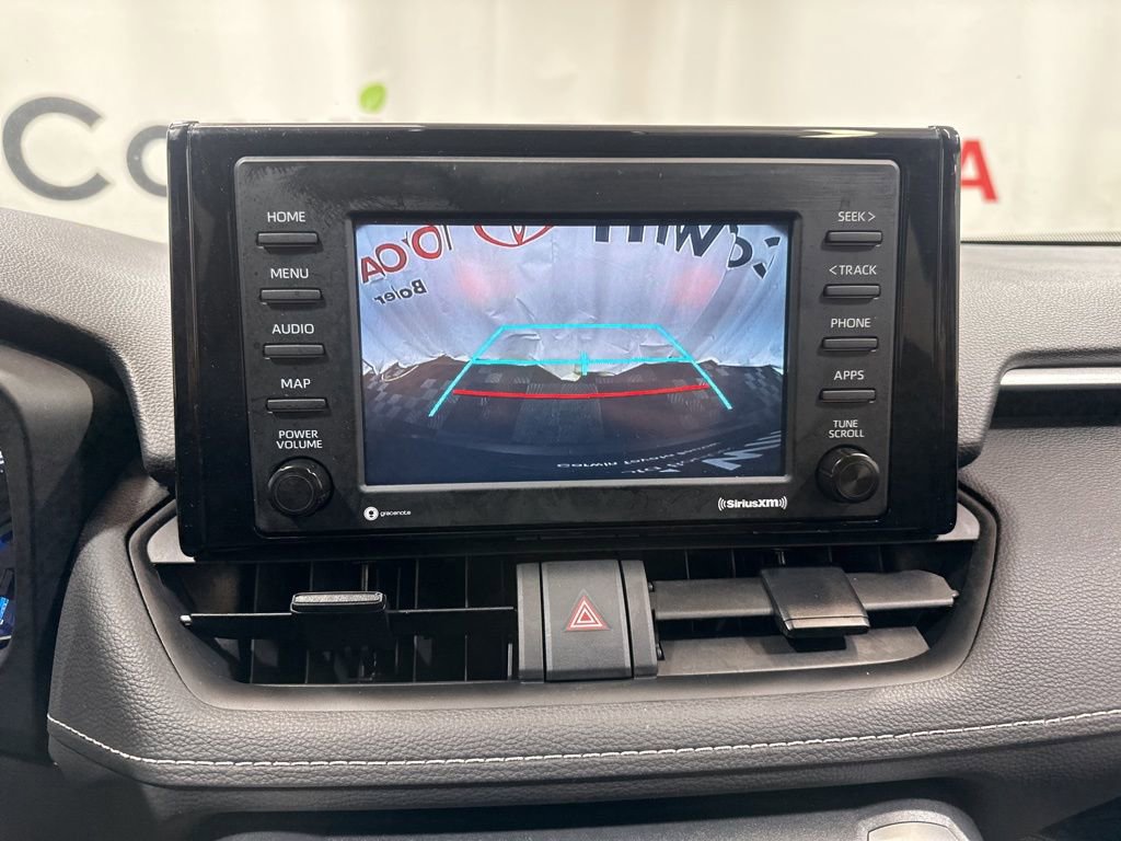 Used 2022 Toyota RAV4 LE image 27