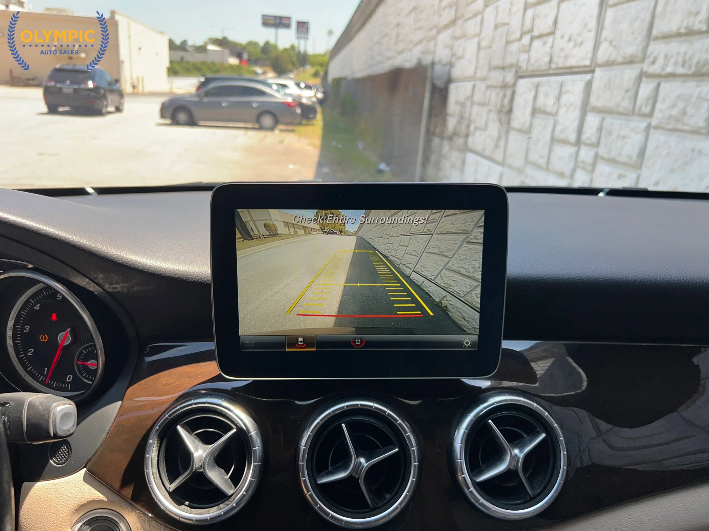 Used 2018 Mercedes-Benz CLA 250 w/ Convenience Package image 30