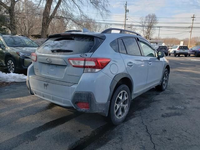 Used 2018 Subaru Crosstrek 2.0i Premium w/ Moonroof Package image 3