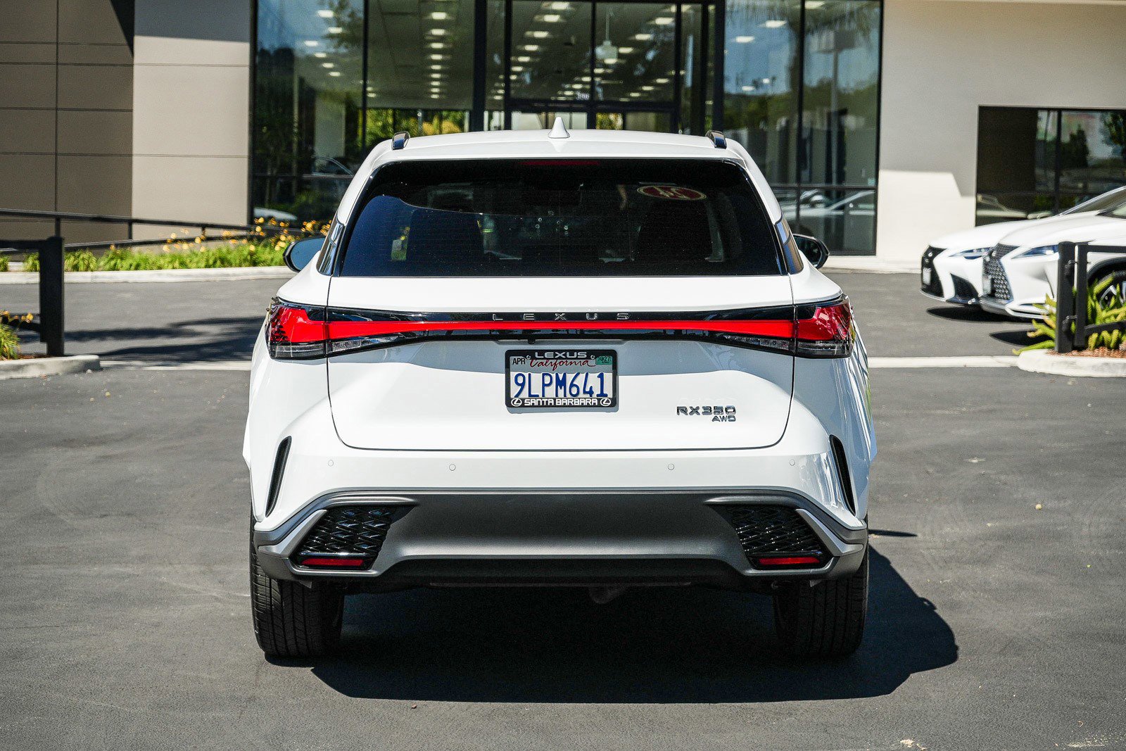 Used 2024 Lexus RX 350 F Sport w/ Convenience Package AWD/4WD image 5