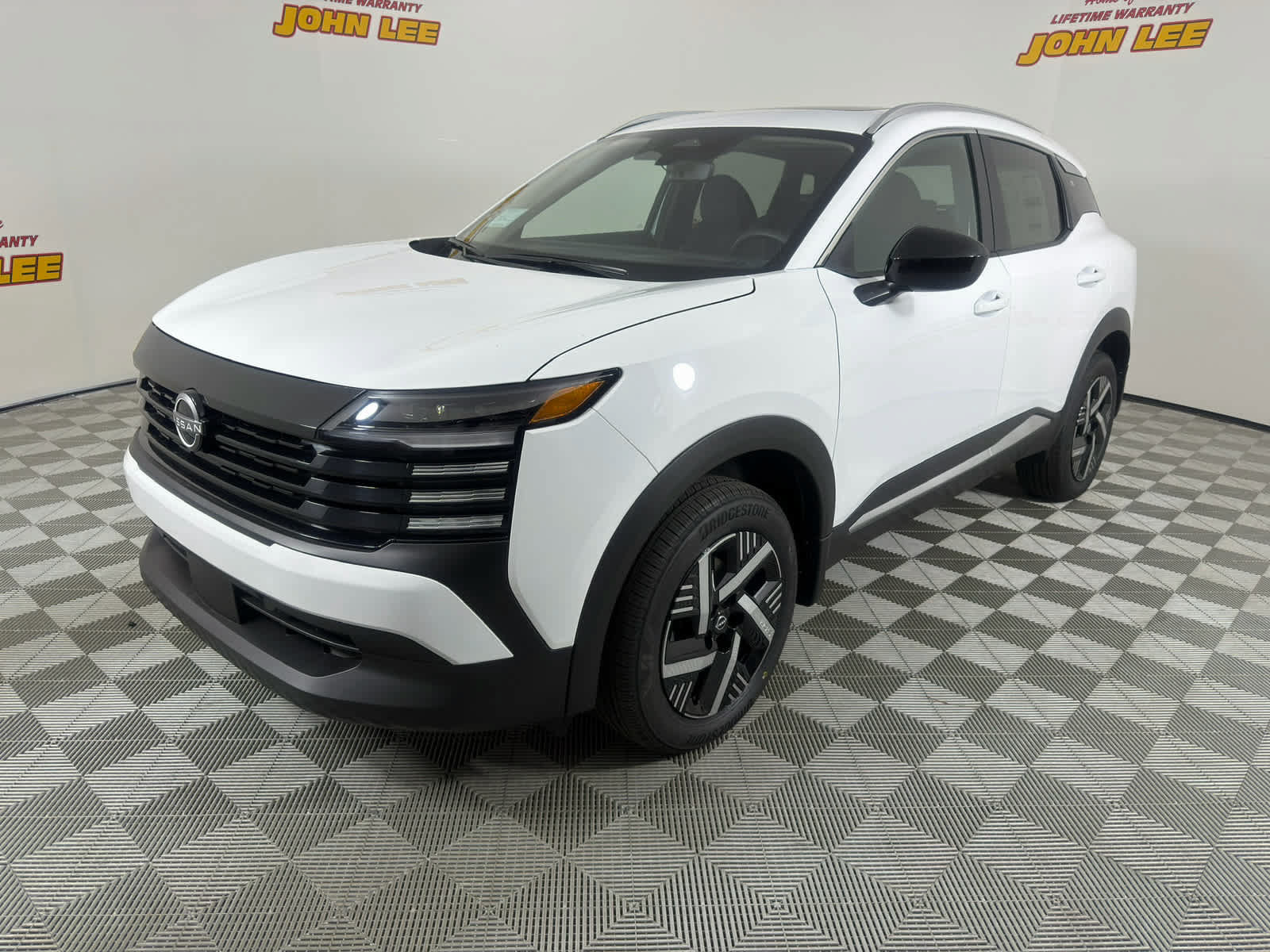 New 2026 Nissan Kicks SV w/ SV Premium Package