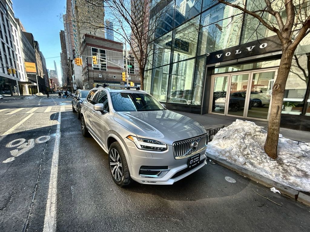Certified 2023 Volvo XC90 B6 Plus w/ Protection Package