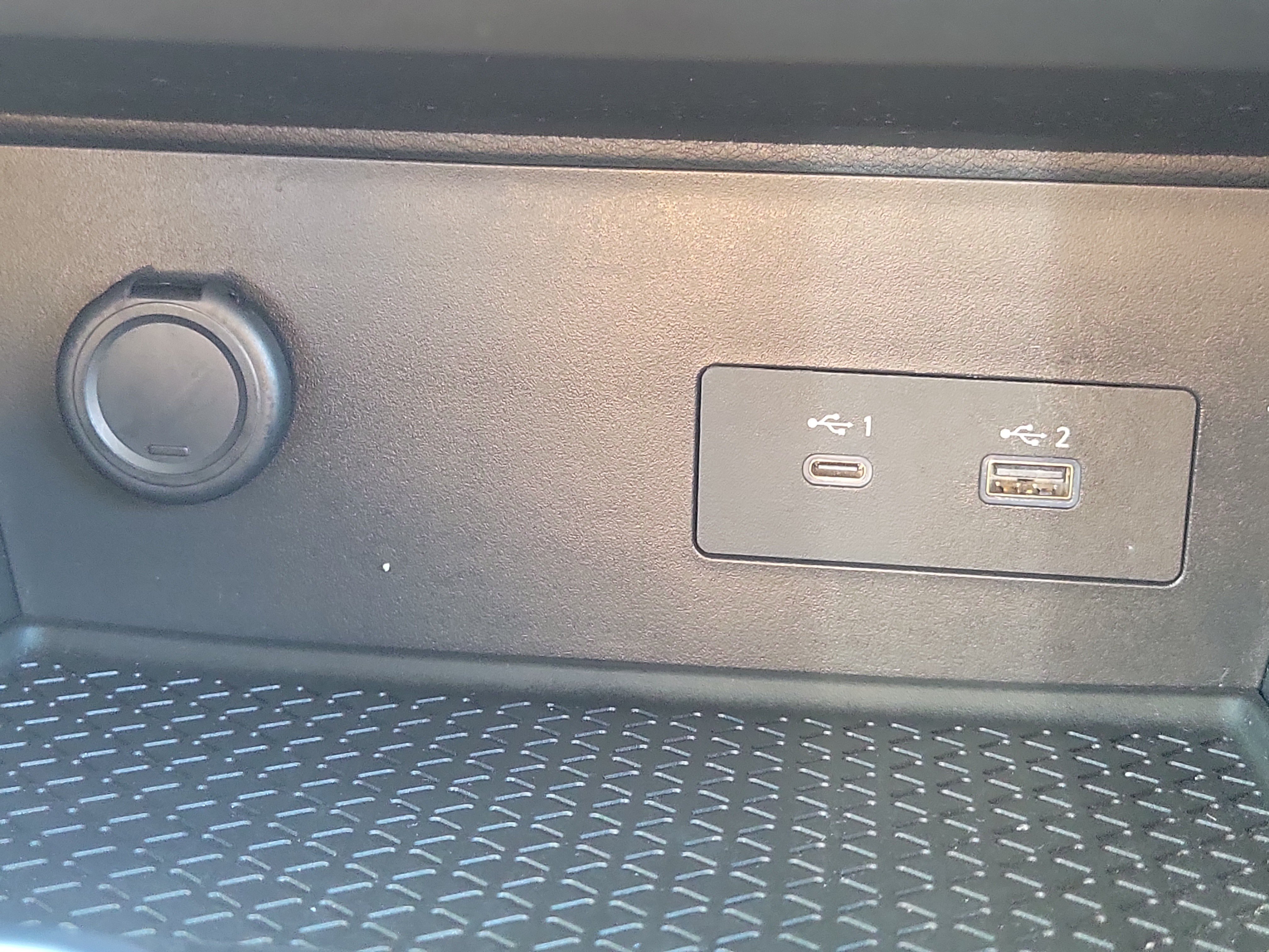 Used 2022 Nissan Pathfinder SL FWD image 26