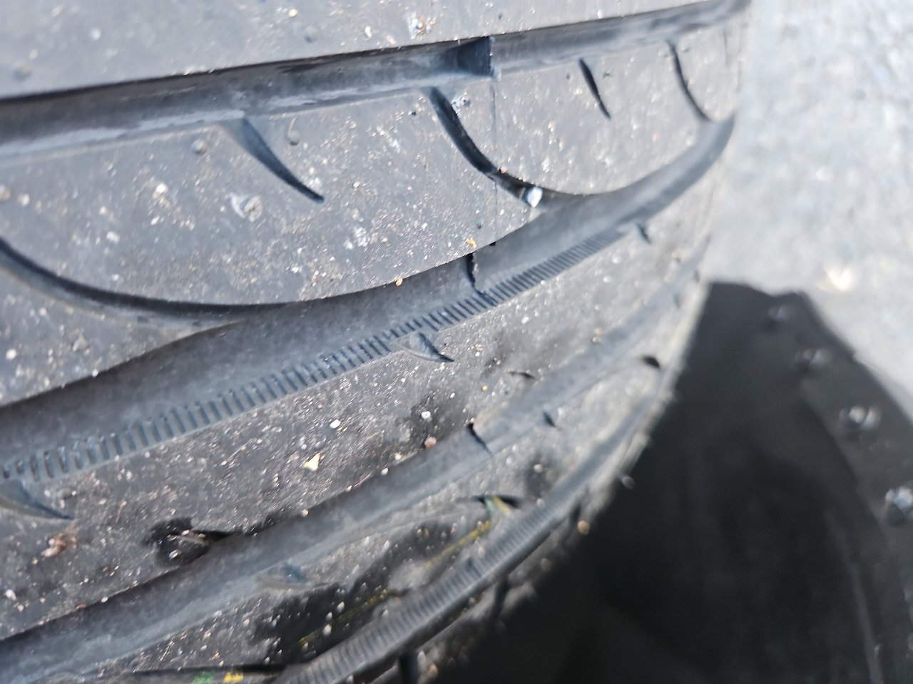 Used 2019 Ford Escape SEL image 9